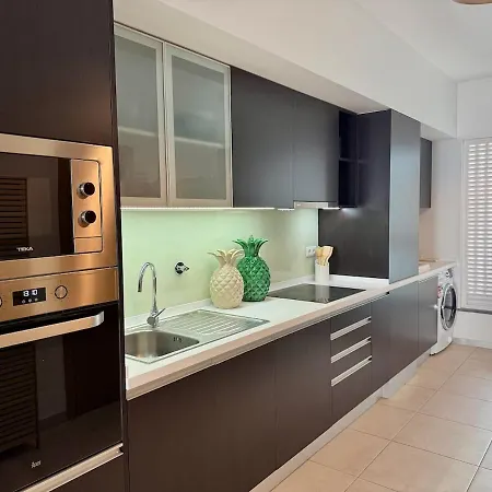 Welcome To Paradise Island Daire *