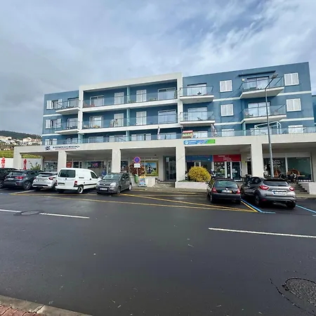 Welcome To Paradise Island *