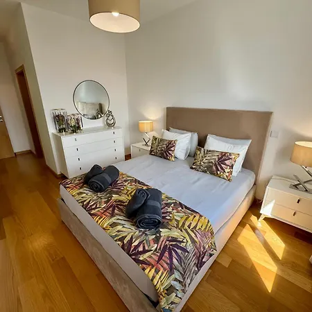 Welcome To Paradise Island *