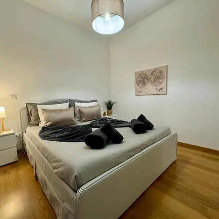 Welcome To Paradise Island *