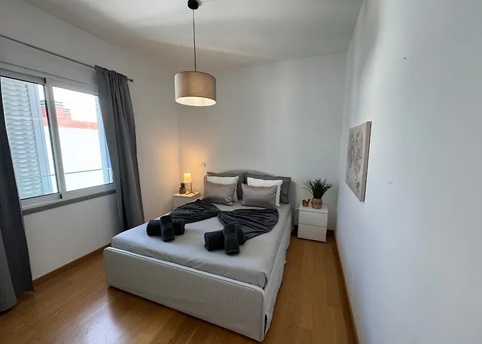 Welcome To Paradise Island *