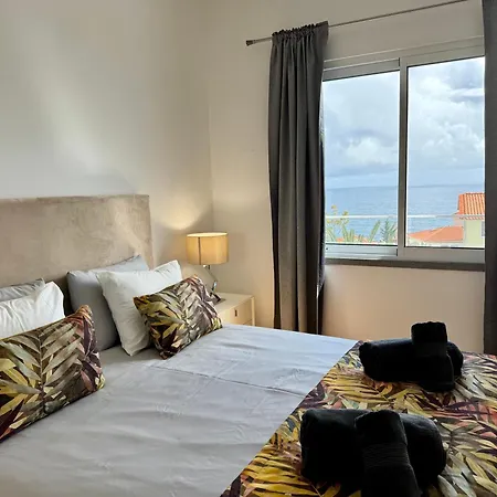 Apartment Welcome To Paradise Island