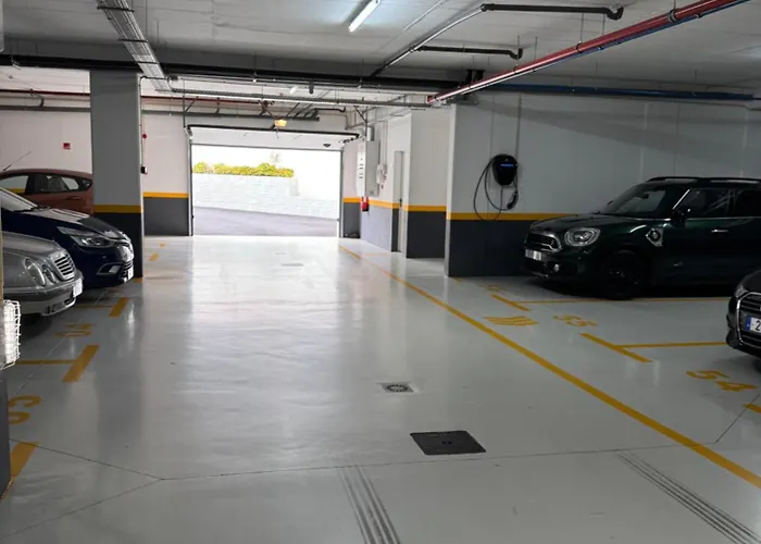 Welcome To Paradise Island 卡尼索